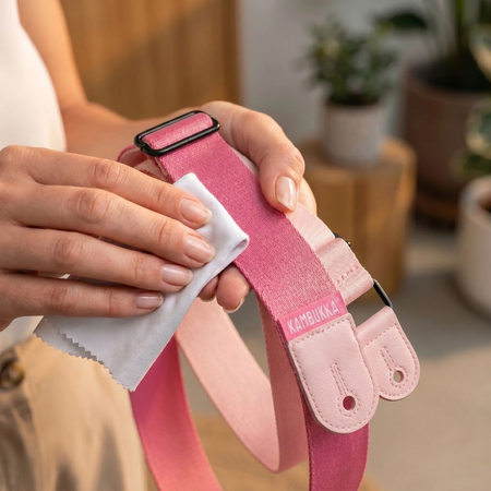Kambukka popruh na fľašu na vodu Dupla - Pink
